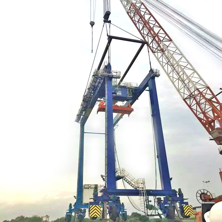Container Mobile Ship Gantry Crane / Heavy Duty Electric Gantry Crane